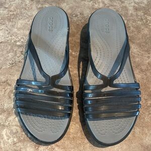 Crocs sandals, women’s size 5, Isabella Mini wedge